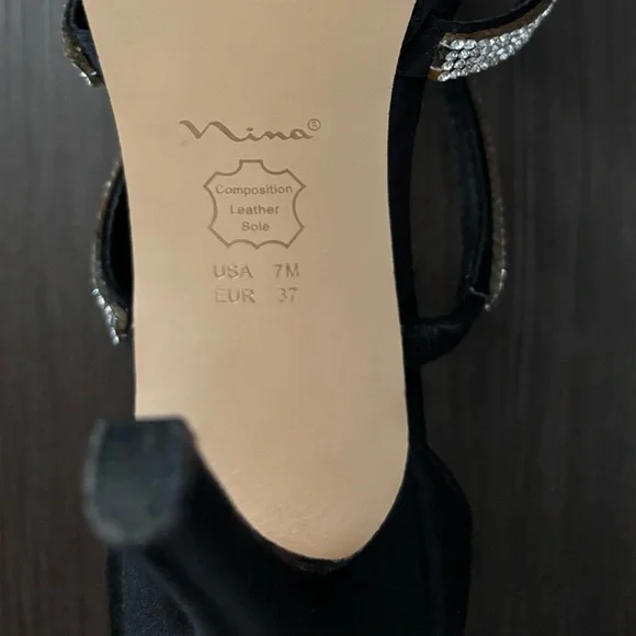 Nina Black Satin Rhinestone Strappy Heels Sz 7 / EUR 37 - Picture 2 of 5